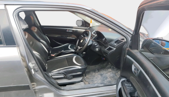 2014 Maruti Swift ZXI, Petrol, Manual, 63,028 km, interior