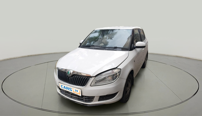 2011 Skoda Fabia AMBIENTE 1.2 MPI, Petrol, Manual, 1,26,773 km, exterior