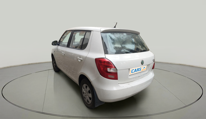 2011 Skoda Fabia AMBIENTE 1.2 MPI, Petrol, Manual, 1,26,773 km, exterior