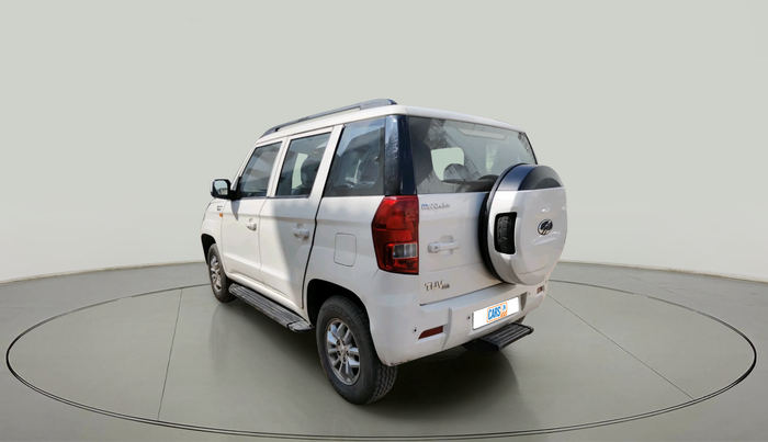 2015 Mahindra TUV300 T8, Diesel, Manual, 1,06,207 km, exterior