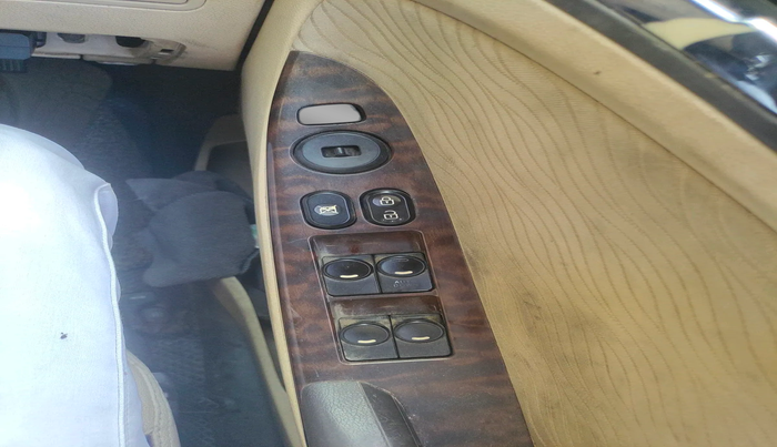 2012 Hyundai Verna FLUIDIC 1.6 CRDI SX, Diesel, Manual, 1,09,661 km, interior