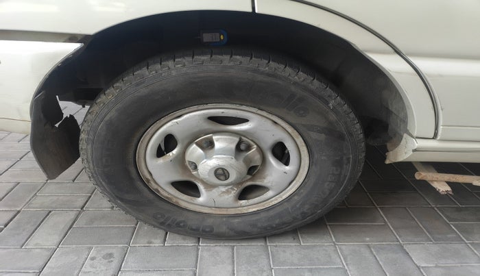 2011 Tata Safari 4X2 EX DICOR, Diesel, Manual, 1,05,500 km, tyre