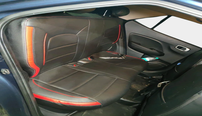 2021 Hyundai VENUE S+ 1.2, Petrol, Manual, 35,636 km, interior