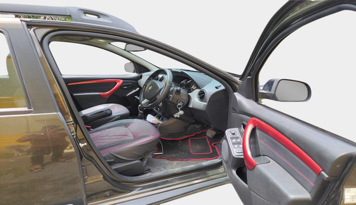 2018 Renault Duster RXS CVT, Petrol, Automatic, 69,042 km, interior