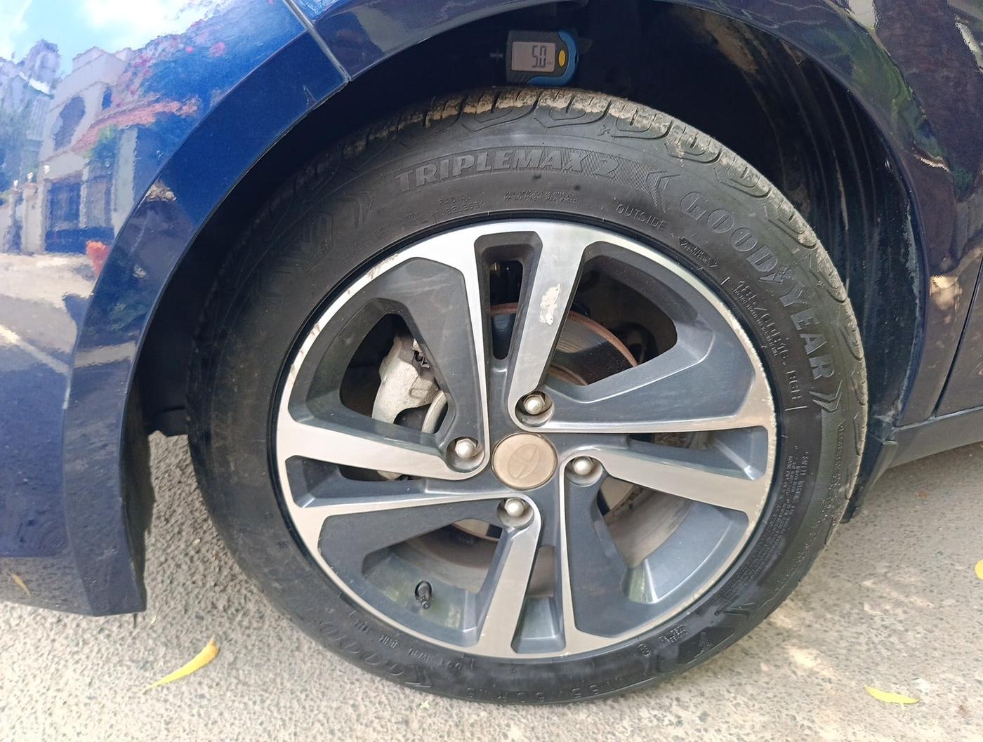 2023 Tata ALTROZ XZ PLUS DIESEL, Diesel, Manual, 10,178 km, tyre