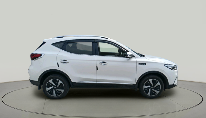 2024 MG ZS EV Excite Pro, Electric, Automatic, 28,689 km, exterior