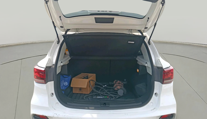 2024 MG ZS EV Excite Pro, Electric, Automatic, 28,689 km, exterior