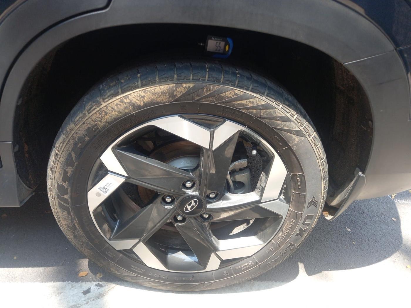 2023 Hyundai ALCAZAR 1.5 SIGNATURE (O) TURBO DCT 7, Petrol, Automatic, 21,247 km, tyre