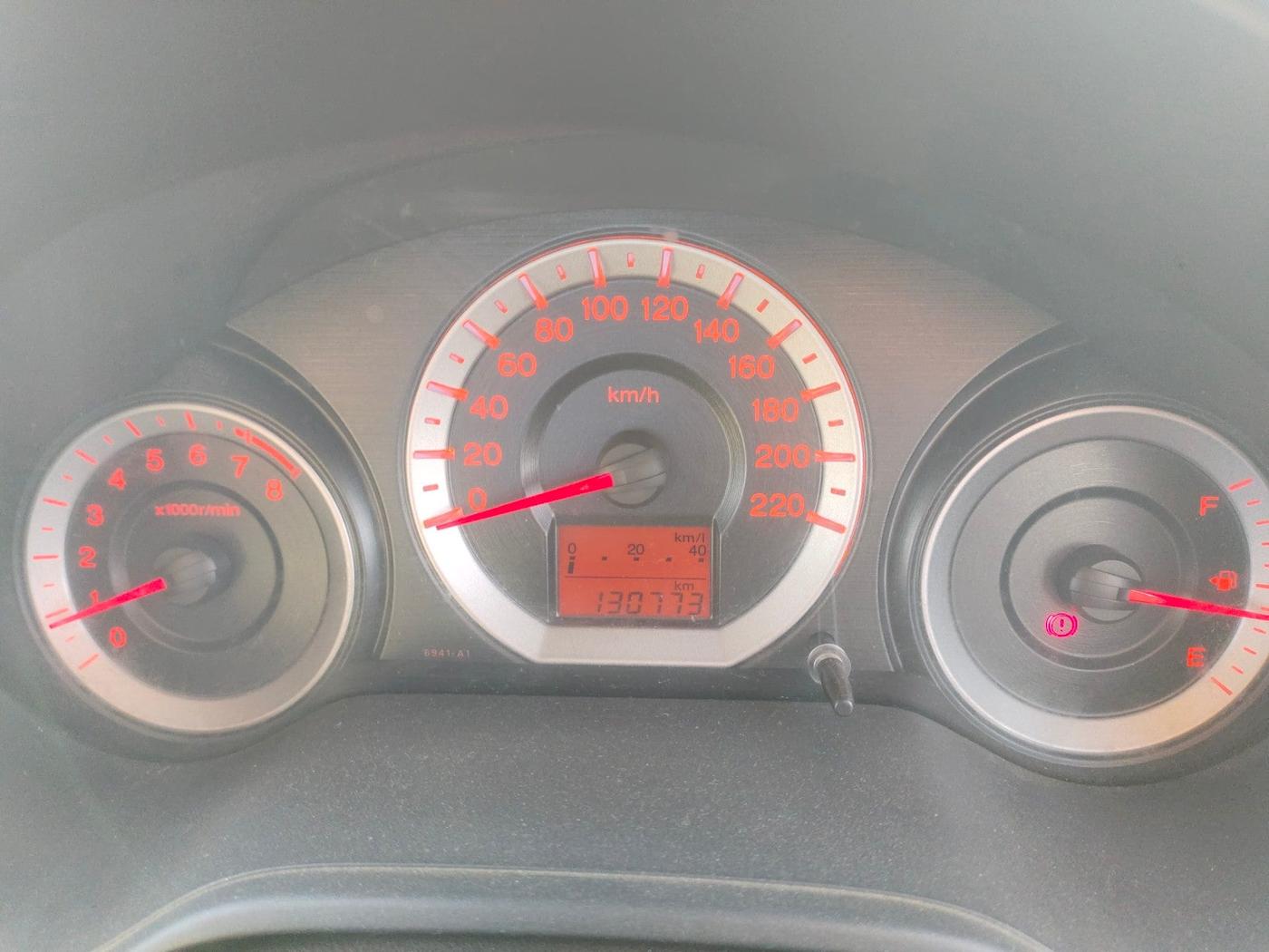 2011 Honda City 1.5L I-VTEC V MT, Petrol, Manual, 1,30,773 km, interior
