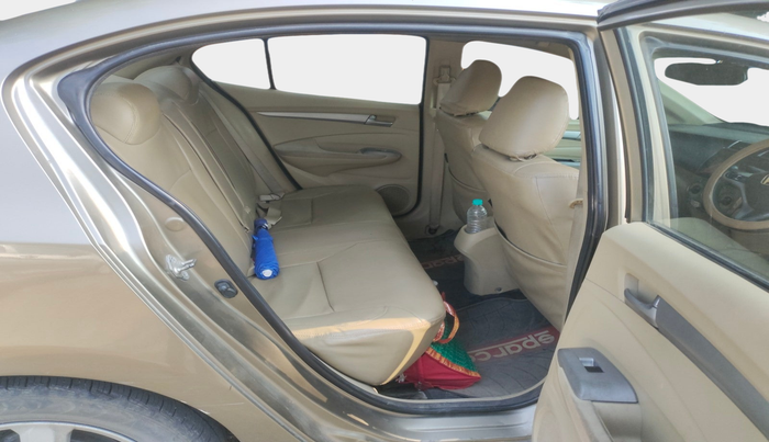 2011 Honda City 1.5L I-VTEC V MT, Petrol, Manual, 1,30,773 km, interior