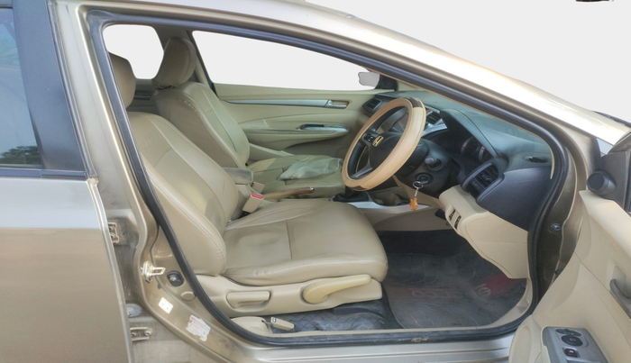 2011 Honda City 1.5L I-VTEC V MT, Petrol, Manual, 1,30,773 km, interior