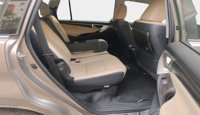 2020 Toyota Innova Crysta 2.4 ZX AT 7 STR, Diesel, Automatic, 78,165 km, interior