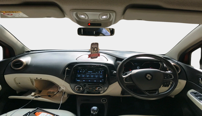 2017 Renault Captur PLATINE DIESEL DUAL TONE, Diesel, Manual, 20,597 km, interior