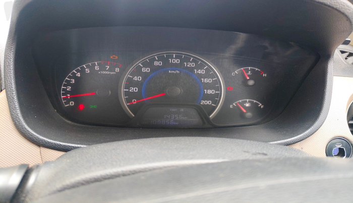 2014 Hyundai Grand i10 SPORTZ 1.2 KAPPA VTVT, Petrol, Manual, 1,08,856 km, interior