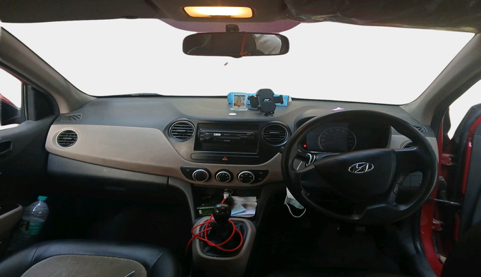 2017 Hyundai Grand i10 MAGNA 1.2 KAPPA VTVT, Petrol, Manual, 62,400 km, interior