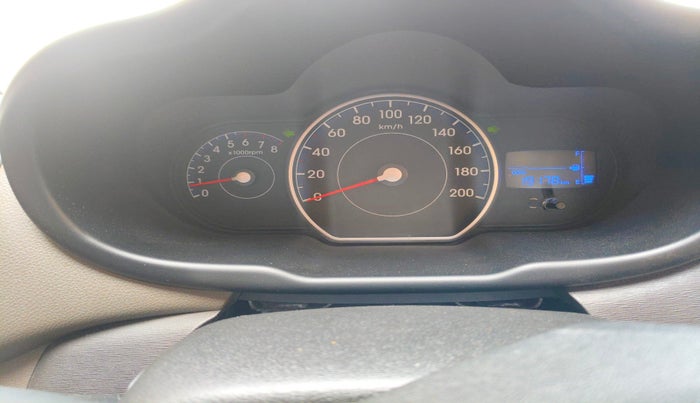 2016 Hyundai i10 MAGNA 1.1, Petrol, Manual, 19,178 km, interior