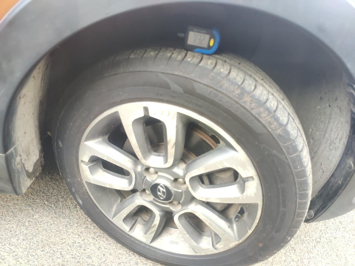 2015 Hyundai i20 Active 1.4 SX, Diesel, Manual, 1,10,071 km, tyre