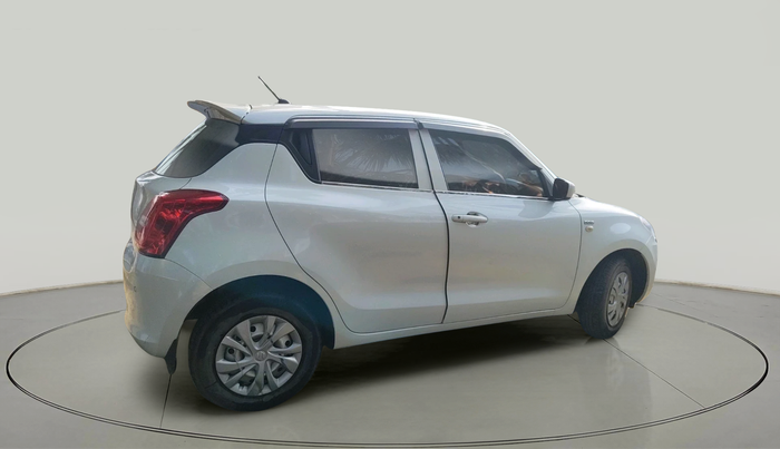 2021 Maruti Swift LXI, Petrol, Manual, 37,106 km, exterior