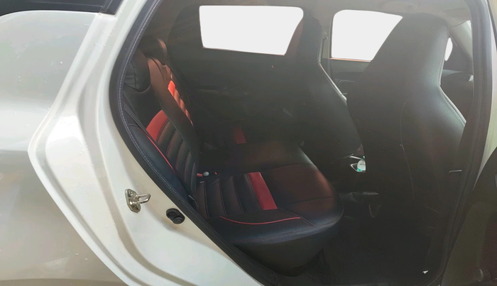 2021 Maruti Swift LXI, Petrol, Manual, 37,106 km, interior