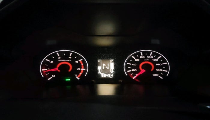 2016 Mahindra Kuv100 K8 D 6 STR, Diesel, Manual, 98,454 km, interior