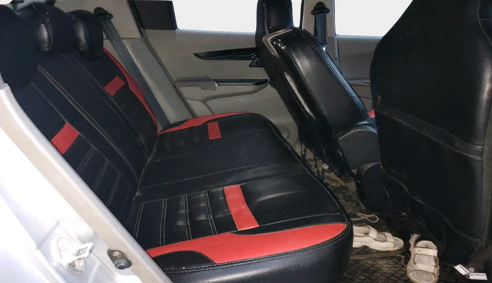 2016 Mahindra Kuv100 K8 D 6 STR, Diesel, Manual, 98,454 km, interior