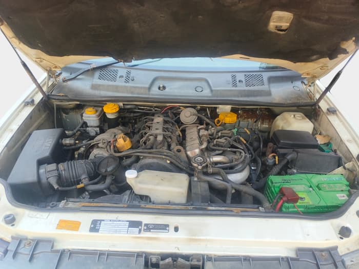 2011 Tata Safari 4X2 EX DICOR, Diesel, Manual, 74,128 km, exterior