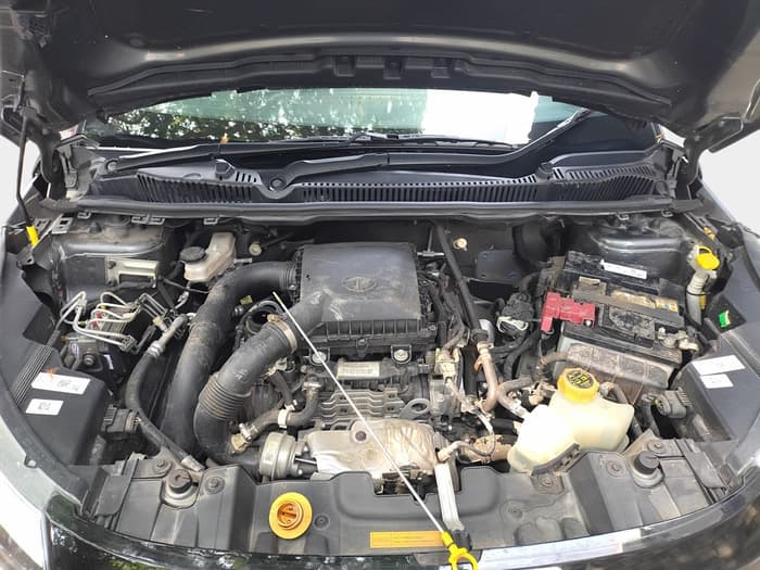 2021 Tata NEXON XMA SUNROOF PETROL, Petrol, Automatic, 8,747 km, exterior
