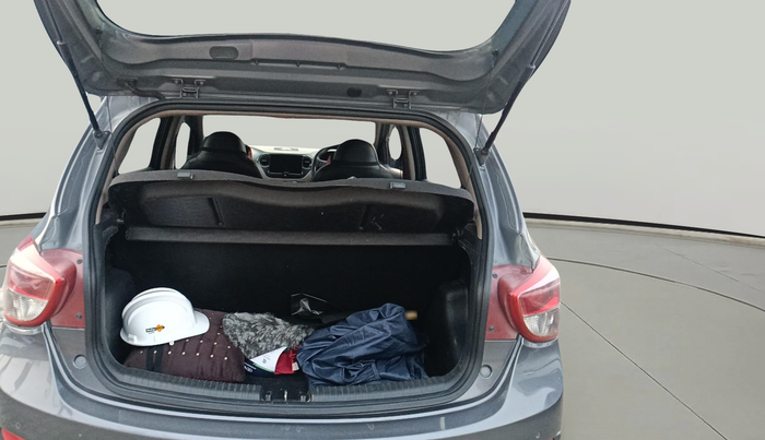 2016 Hyundai Grand i10 SPORTZ 1.2 KAPPA VTVT, Petrol, Manual, 80,500 km, exterior