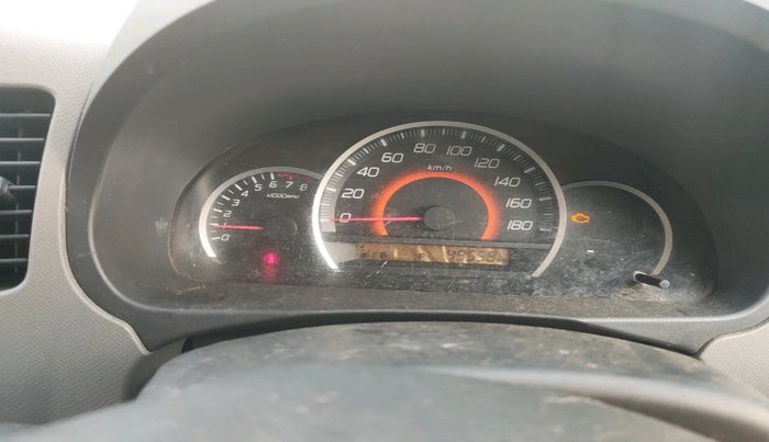 2011 Maruti Wagon R 1.0 VXI, Petrol, Manual, 49,558 km, interior