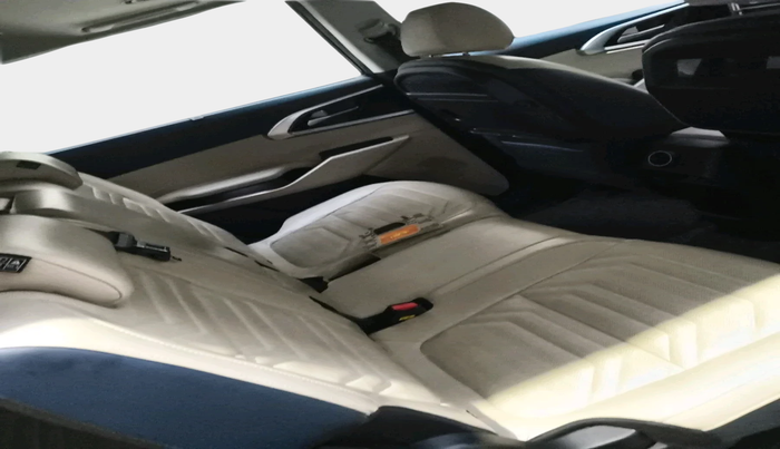 2023 KIA CARENS LUXURY (O)1.5 DIESEL AT 7 STR , Diesel, Automatic, 24,889 km, interior