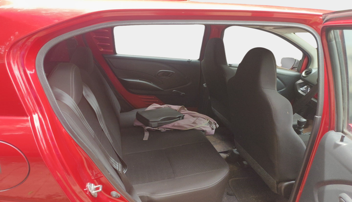 2017 Datsun Redi Go T (O), Petrol, Manual, 13,809 km, interior