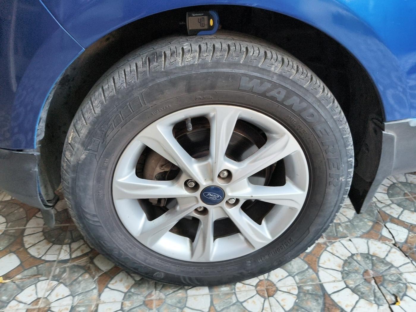 2018 Ford Ecosport TITANIUM 1.5L DIESEL, Diesel, Manual, 1,02,257 km, tyre