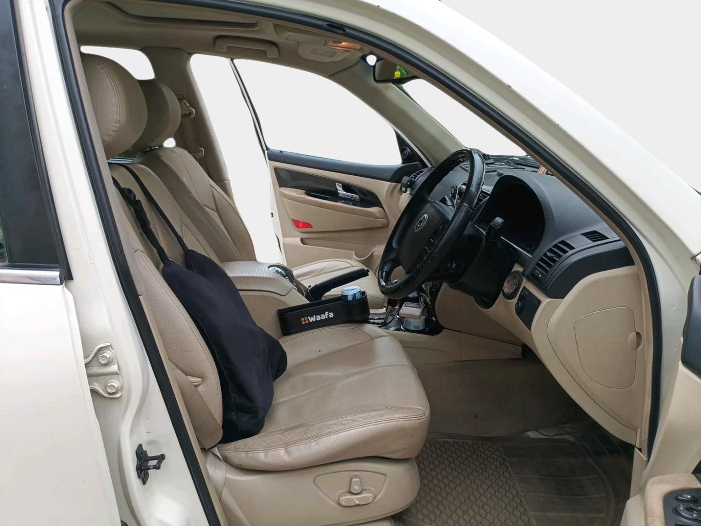 2013 Ssangyong Rexton RX7, Diesel, Automatic, 96,255 km, interior