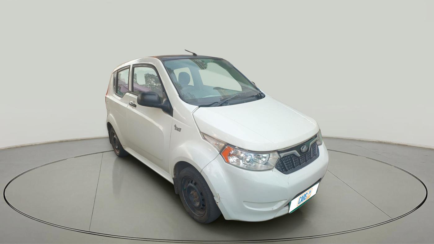 2018 Mahindra E20 Plus P2, Electric, Automatic, 46,000 km, exterior