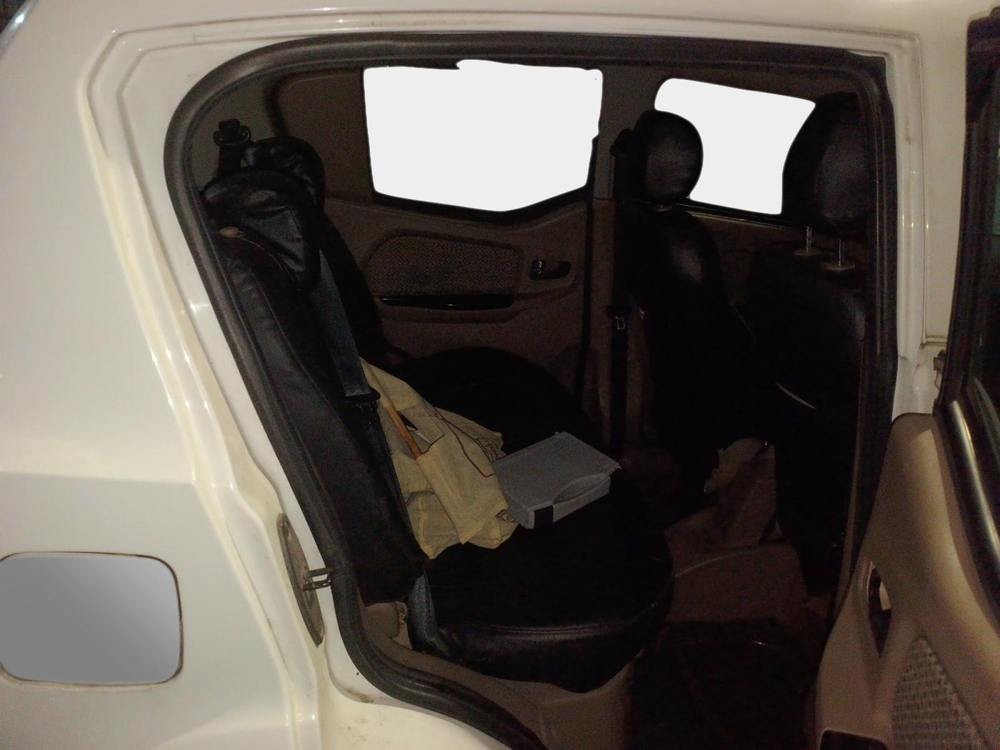 2018 Mahindra E20 Plus P2, Electric, Automatic, 46,000 km, interior
