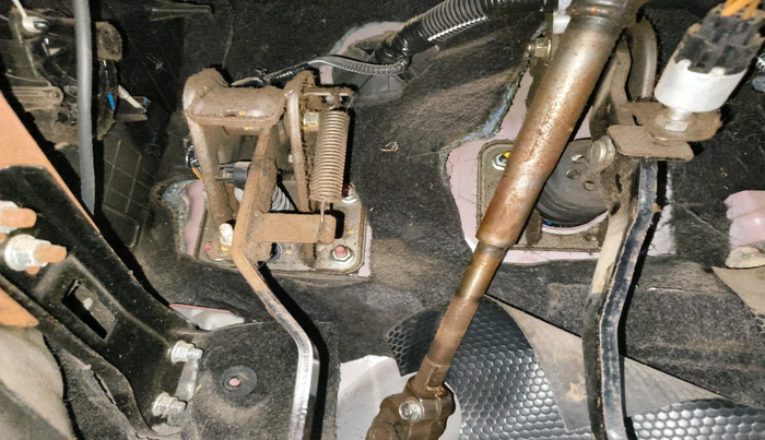 2016 Mahindra Kuv100 K4 PLUS 6 STR, Petrol, Manual, 74,930 km, interior