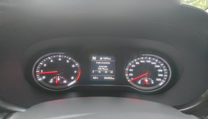 2024 Hyundai GRAND I10 NIOS SPORTZ AMT 1.2 KAPPA VTVT, Petrol, Automatic, 30,482 km, interior