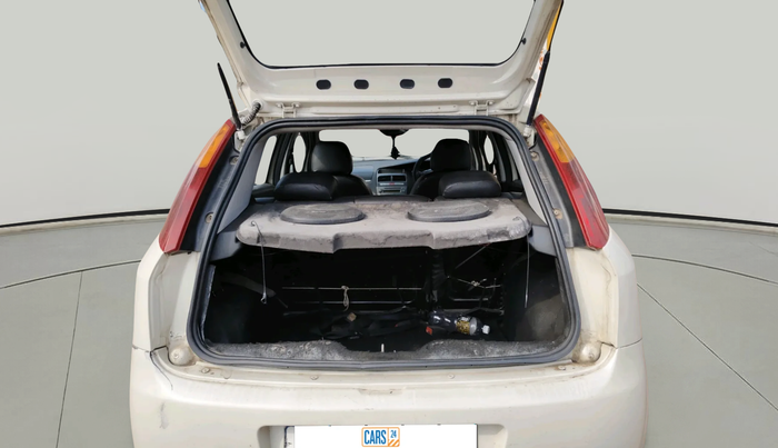 2014 Fiat Grand Punto EMOTION PACK 1.3, Diesel, Manual, 1,18,849 km, exterior