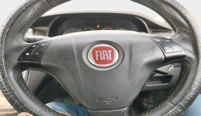 2014 Fiat Grand Punto EMOTION PACK 1.3, Diesel, Manual, 1,18,849 km, interior