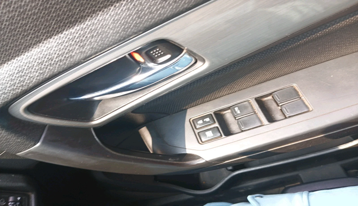 2019 Maruti Vitara Brezza ZDI PLUS AMT, Diesel, Automatic, 1,42,435 km, interior