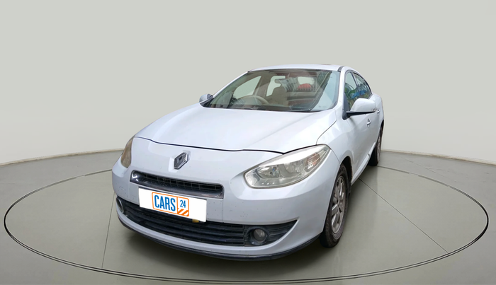 2011 Renault Fluence 1.5 E2, Diesel, Manual, 2,13,631 km, exterior