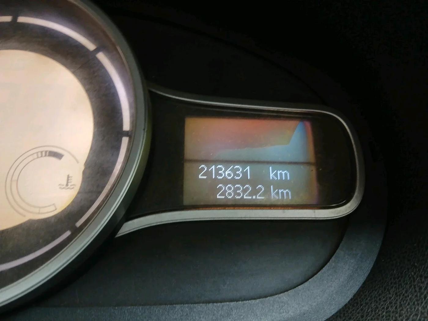 2011 Renault Fluence 1.5 E2, Diesel, Manual, 2,13,635 km, interior