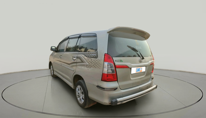 2012 Toyota Innova 2.5 GX 8 STR, Diesel, Manual, 2,39,000 km, exterior