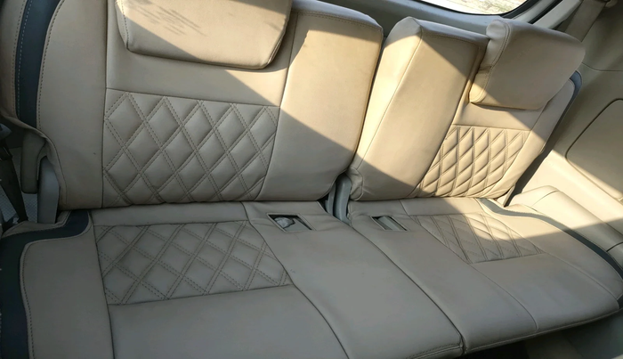 2012 Toyota Innova 2.5 GX 8 STR, Diesel, Manual, 2,39,000 km, interior