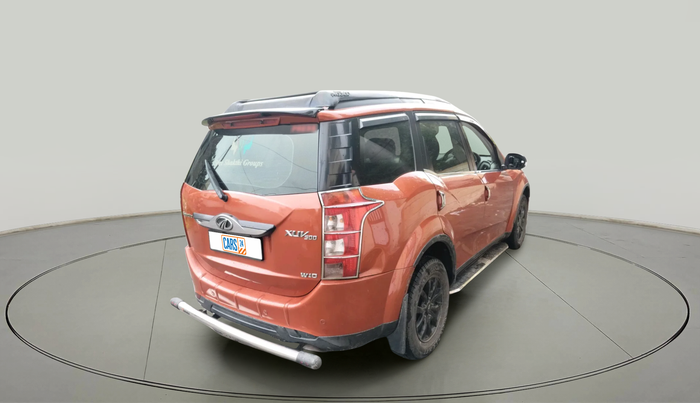 2015 Mahindra XUV500 W10, Diesel, Manual, 1,62,435 km, exterior