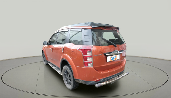 2015 Mahindra XUV500 W10, Diesel, Manual, 1,62,435 km, exterior