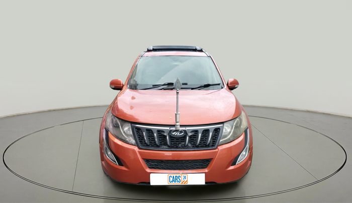 2015 Mahindra XUV500 W10, Diesel, Manual, 1,62,435 km, exterior