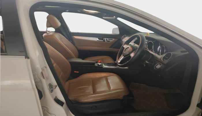 2013 Mercedes Benz C Class C220 CDI ELEGANCE, Diesel, Automatic, 1,38,433 km, interior