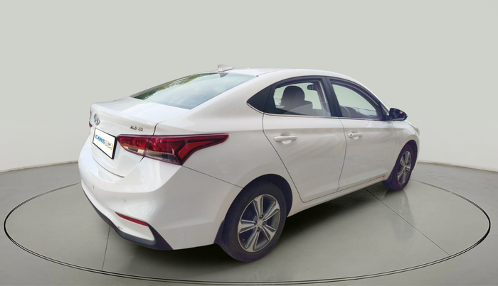 2017 Hyundai Verna 1.6 VTVT SX, Petrol, Manual, 61,083 km, exterior