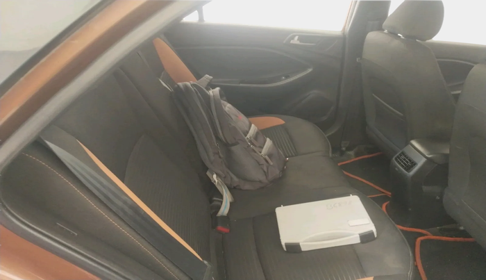 2017 Hyundai i20 Active 1.2 SX, Petrol, Manual, 82,223 km, interior